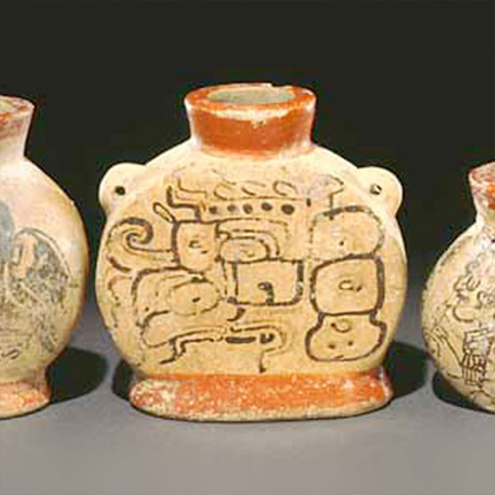 Painted miniature flasks. Guatemalan Lowlands. Maya, AD 600–900, photograph by Justin Kerr.